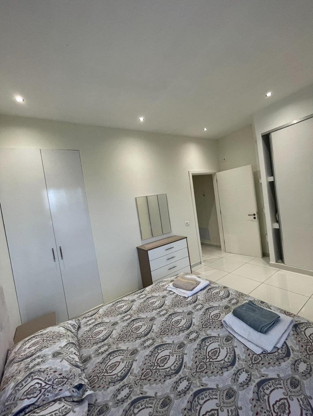 Franco Apartments Τίρανα Εξωτερικό φωτογραφία