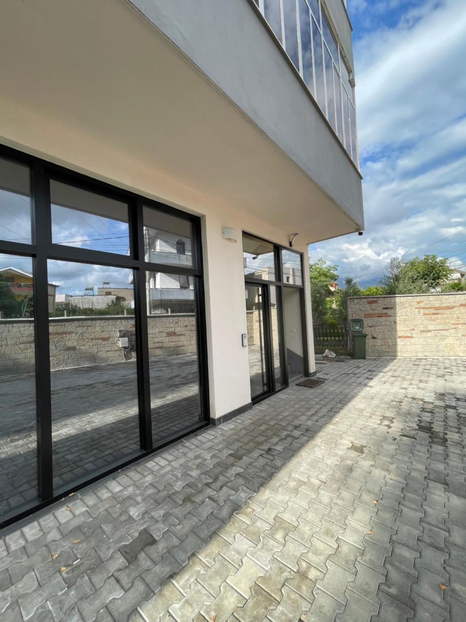 Franco Apartments Τίρανα Εξωτερικό φωτογραφία